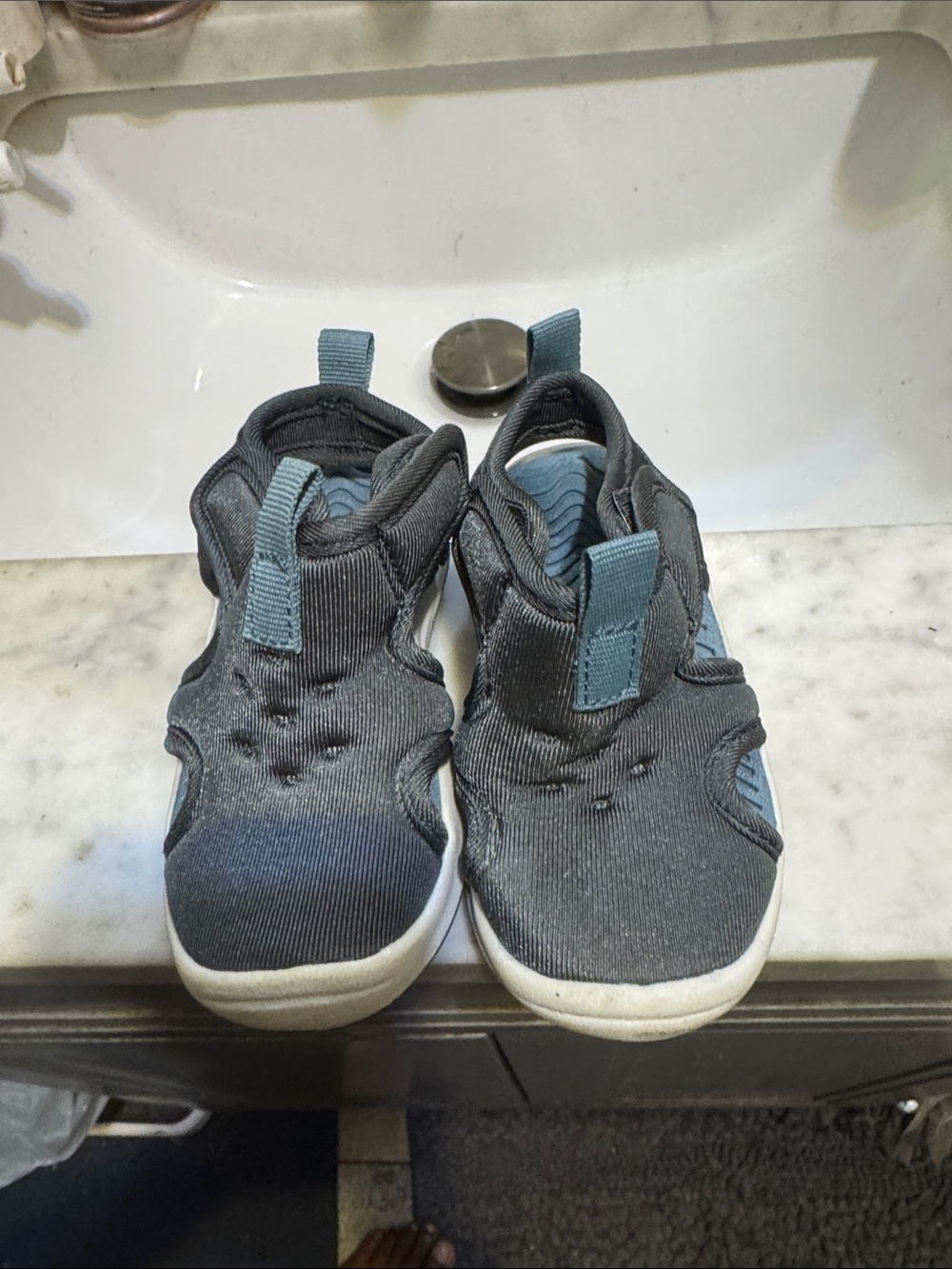 Baby sandals